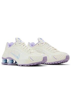 Nike Shox R4 (GS) IH4050 001 Soft Pearl Youth Athletic Shoes Size 7 / 8.5 WMNS